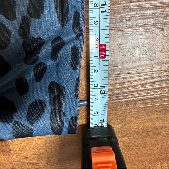 Weekday Midi leopard viscose Skirt - Picture 3 of 6